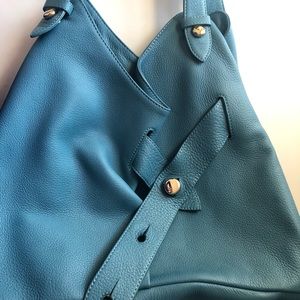 Stunning Diane Von Furstenberg Tote XL Aegean Blue